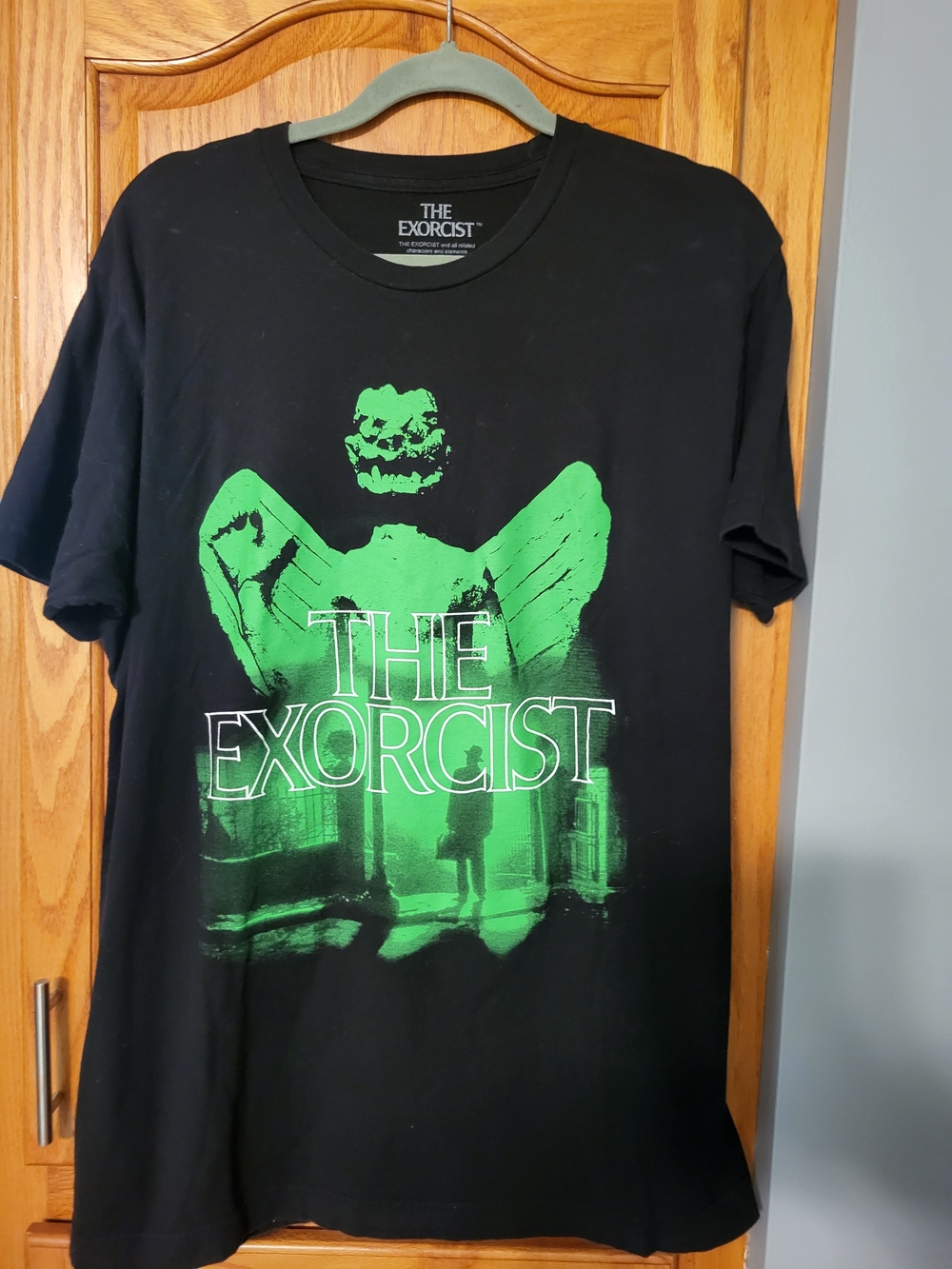 The Exorcist Classic 70s Horror Movie Black T Shirt Men Size Medium Runs Big
